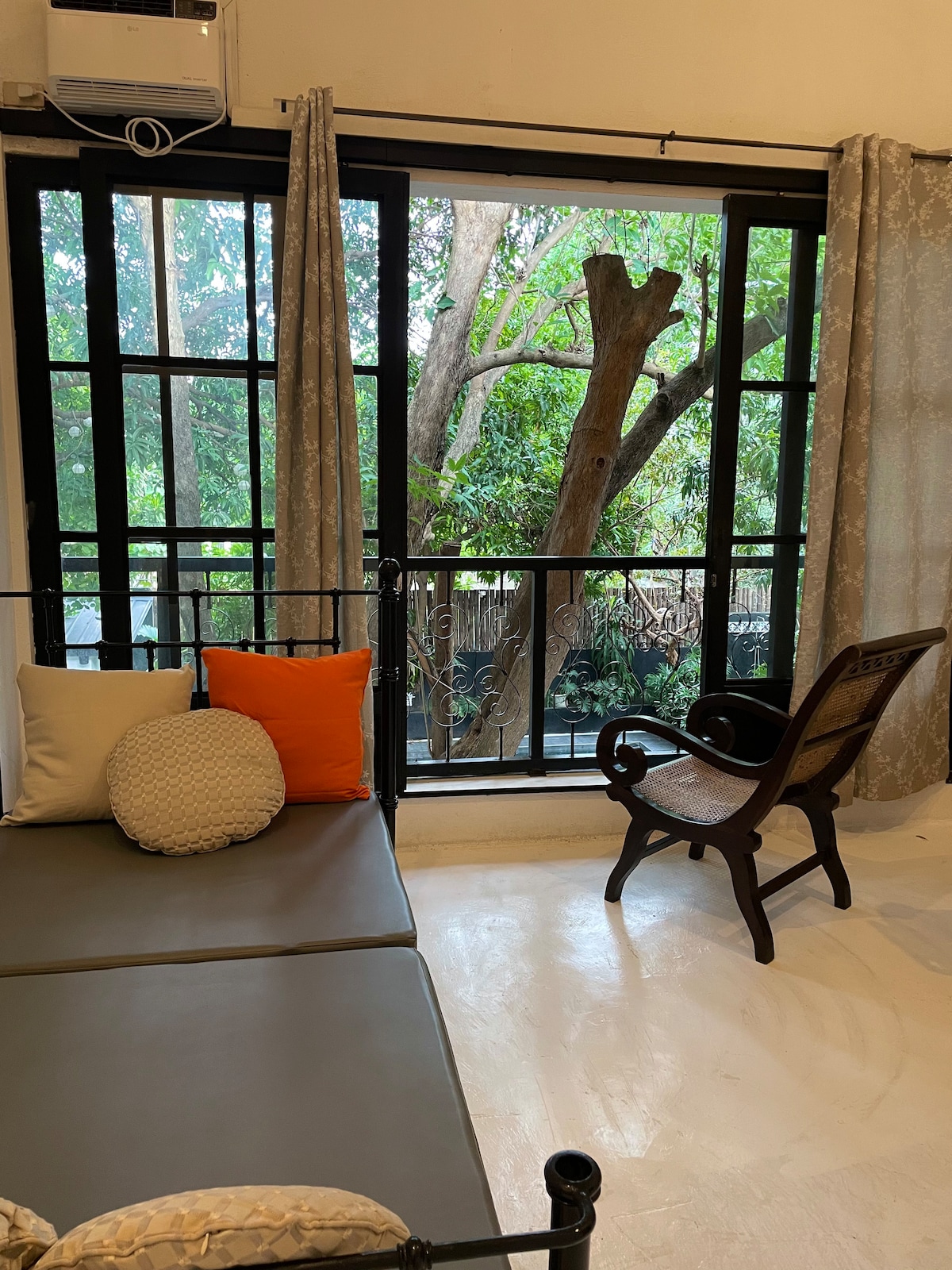 Casa Uno outdoor area detail